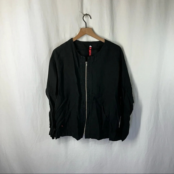 Babette SF Black Linen Zip Jacket - Picture 6 of 7